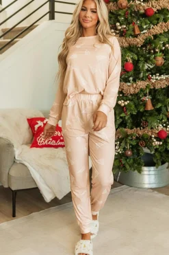 Hot Dear-Lover Christmas Tree Print Loose Fit Two Piece Pajama Set Apricot