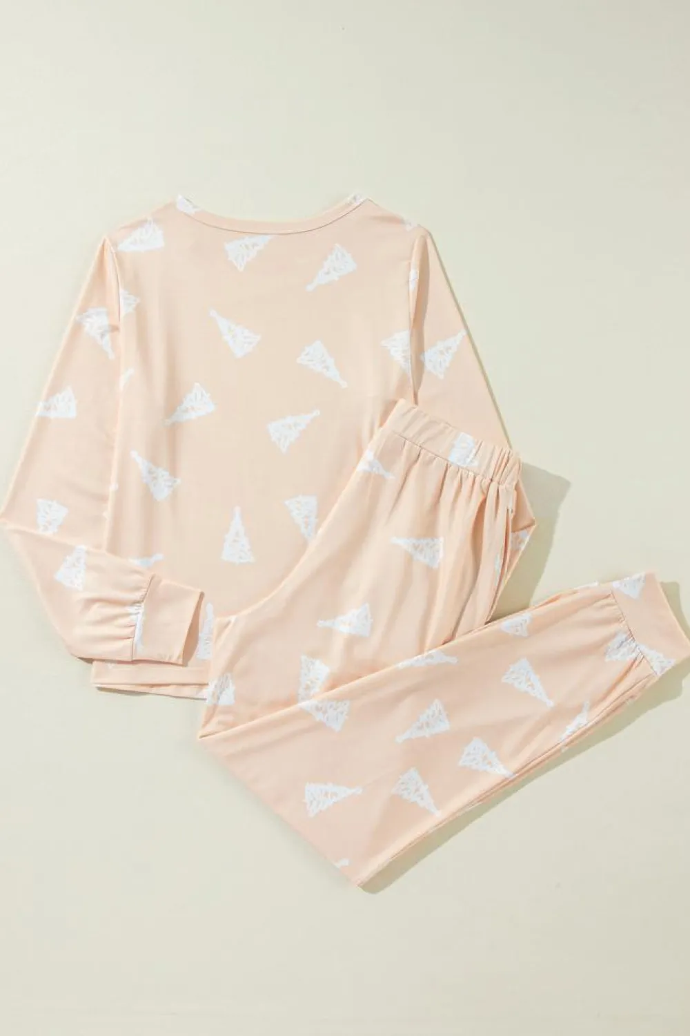 Hot Dear-Lover Christmas Tree Print Loose Fit Two Piece Pajama Set Apricot
