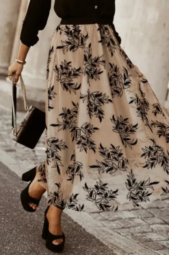 Hot Dear-Lover Floral Leaves Embroidered High Waist Maxi Skirt Apricot