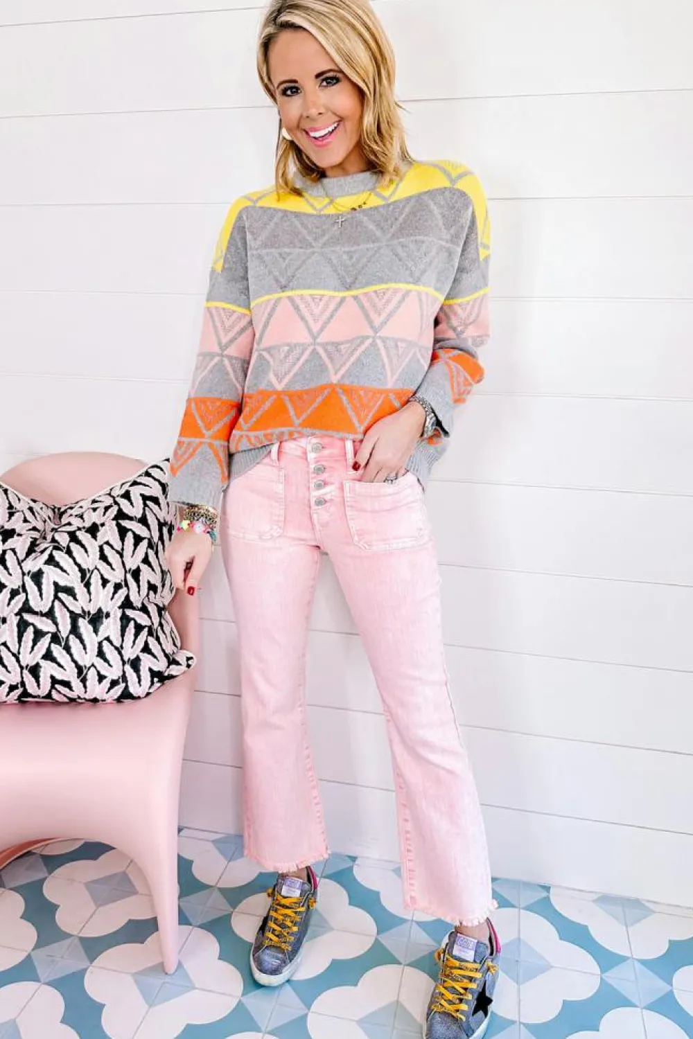 Hot Dear-Lover Multi Buttons Raw Edge Crop Jeans Apricot Pink