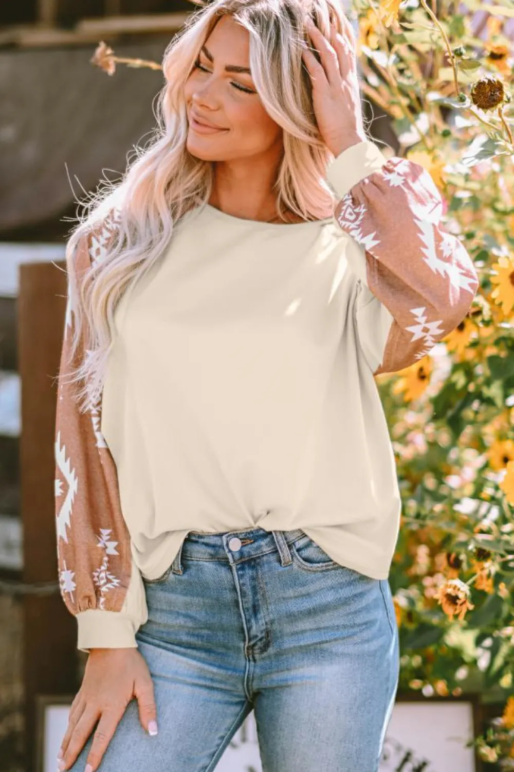 Fashion Dear-Lover Western Print Patch Long Sleeve Top Apricot