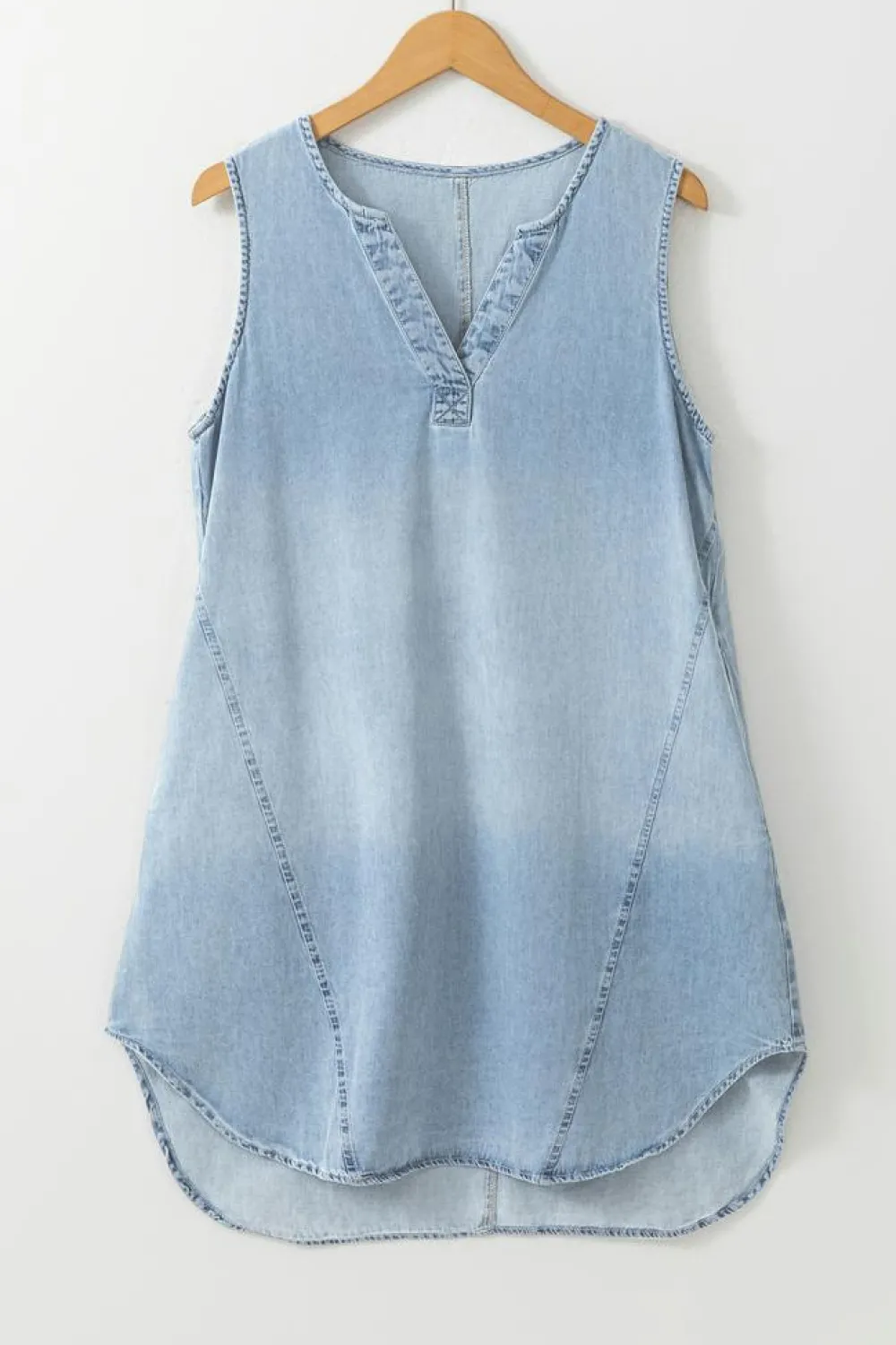 Hot Dear-Lover Light Wash Split Neck Sleeveless Chambray Dress Beau Blue