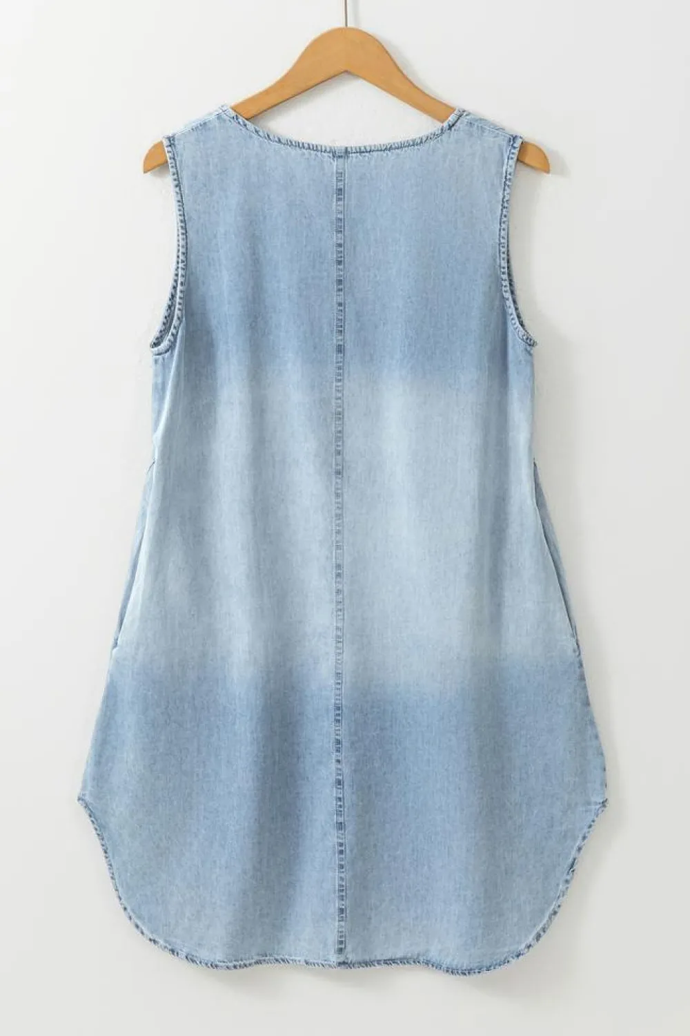 Hot Dear-Lover Light Wash Split Neck Sleeveless Chambray Dress Beau Blue
