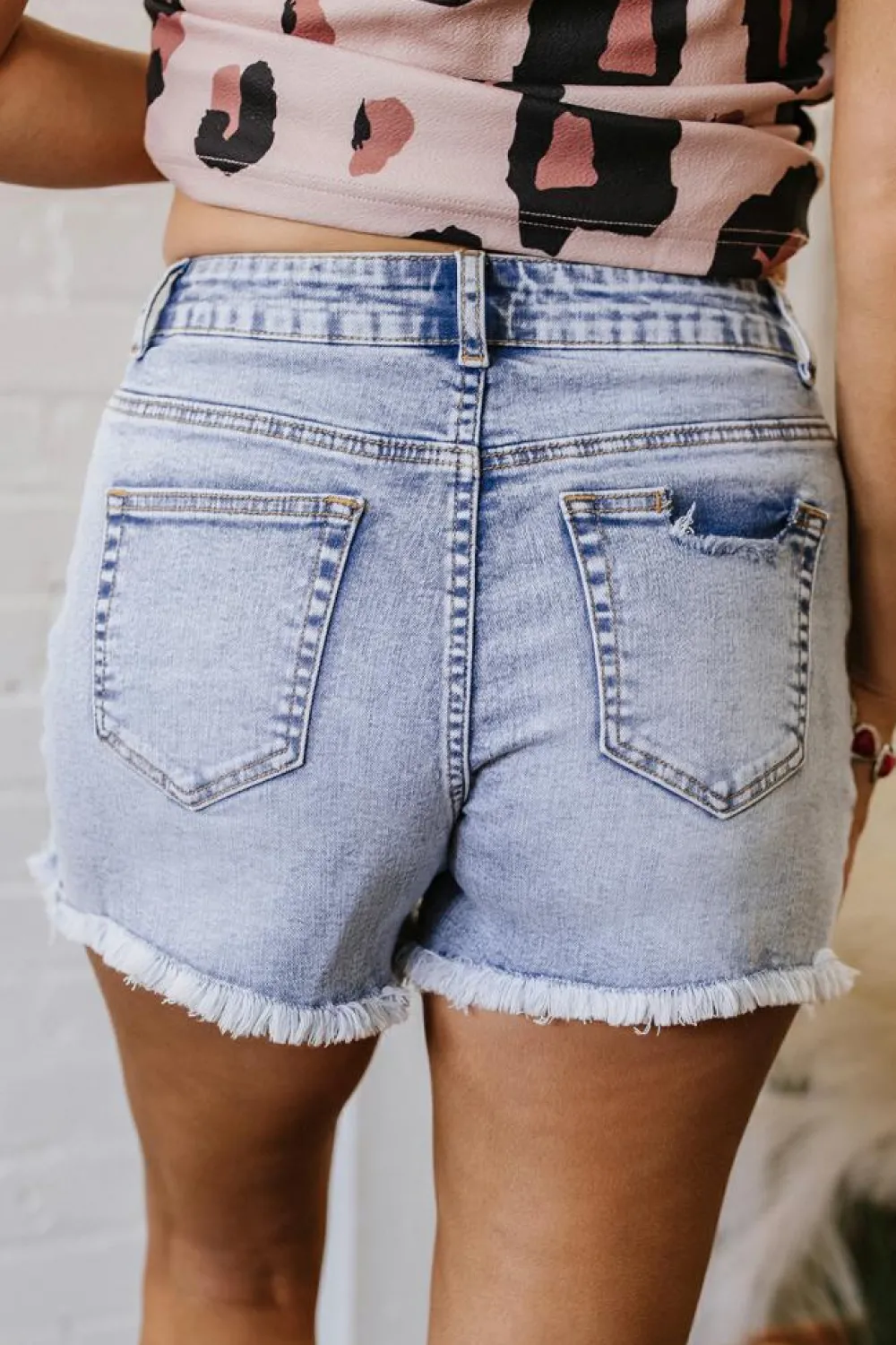 Online Dear-Lover Pearl Studded Pockets Raw Hem Denim Shorts Beau Blue