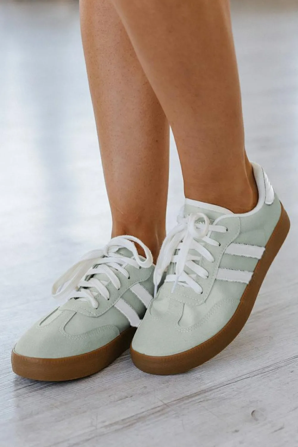 Clearance Dear-Lover Striped Lace-up Flat Sneakers Beau Blue