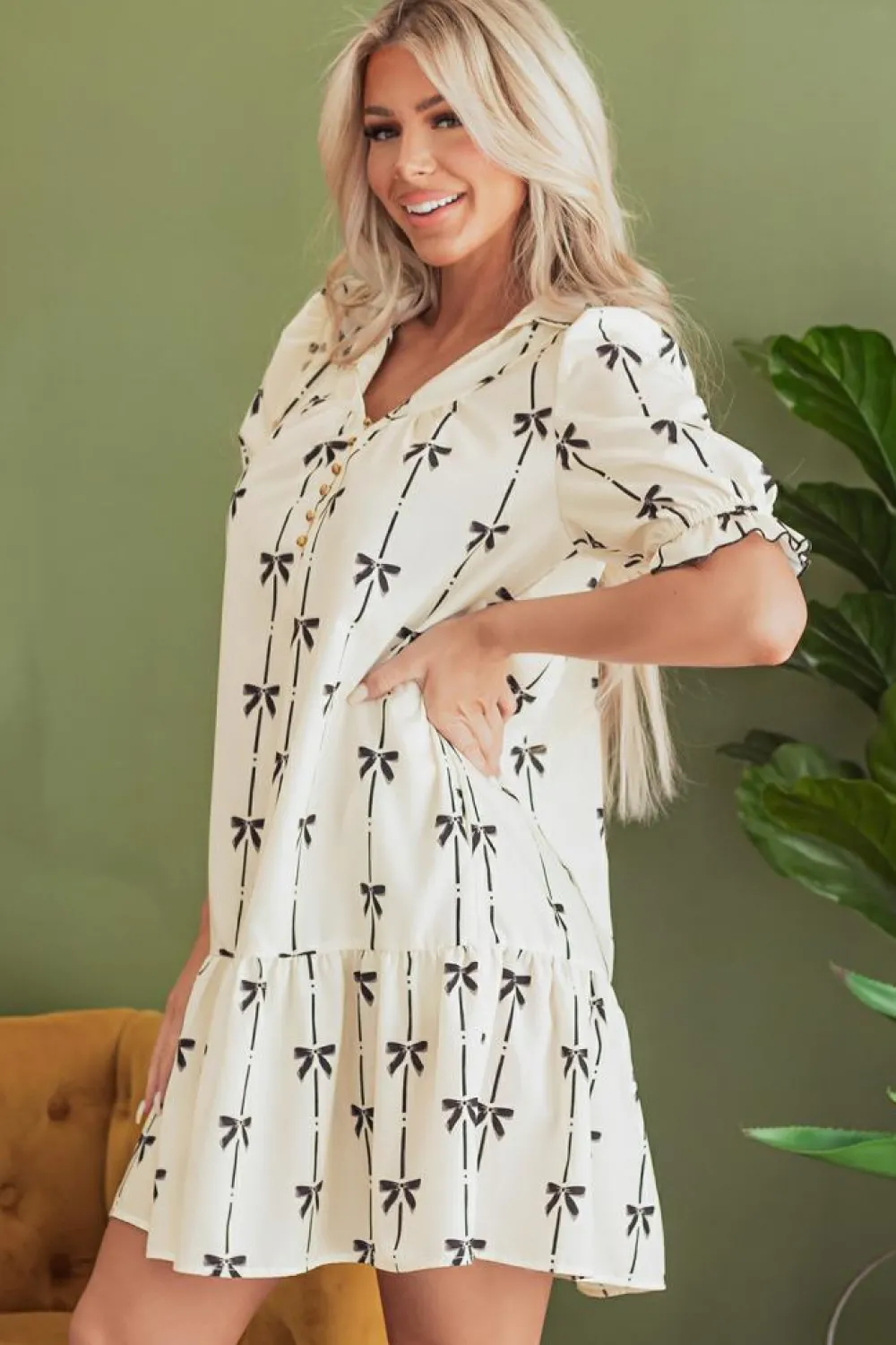 Outlet Dear-Lover Cute Bowknot Printed Bubble Sleeve V Neck Mini Dress Beige