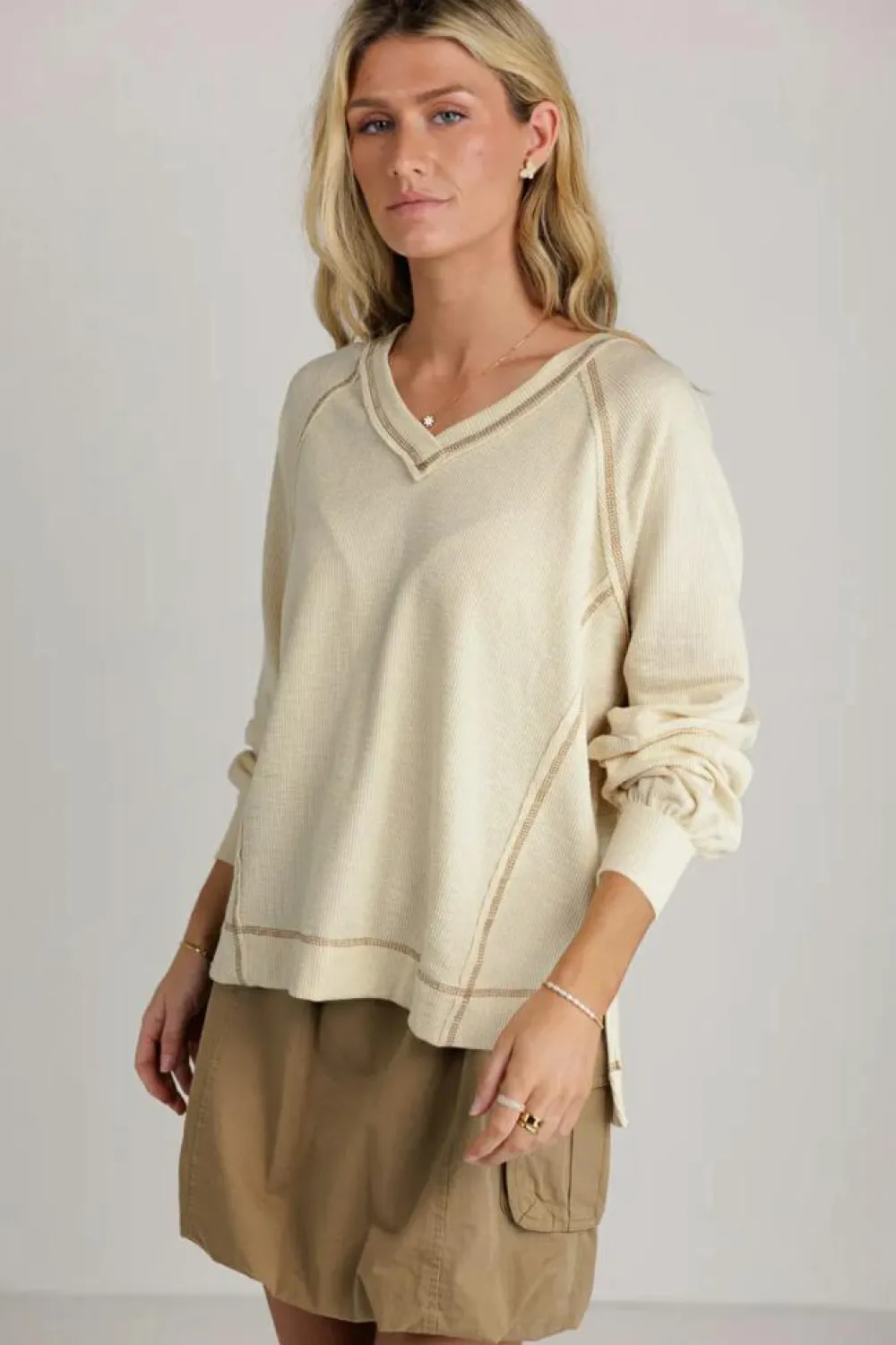 Hot Dear-Lover Exposed Seam Textured Knit V Neck Pullover Top Beige