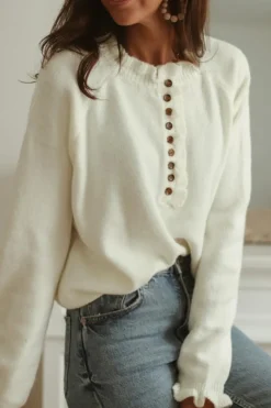 Fashion Dear-Lover Frill Trim Buttoned Knit Pullover Sweater Beige