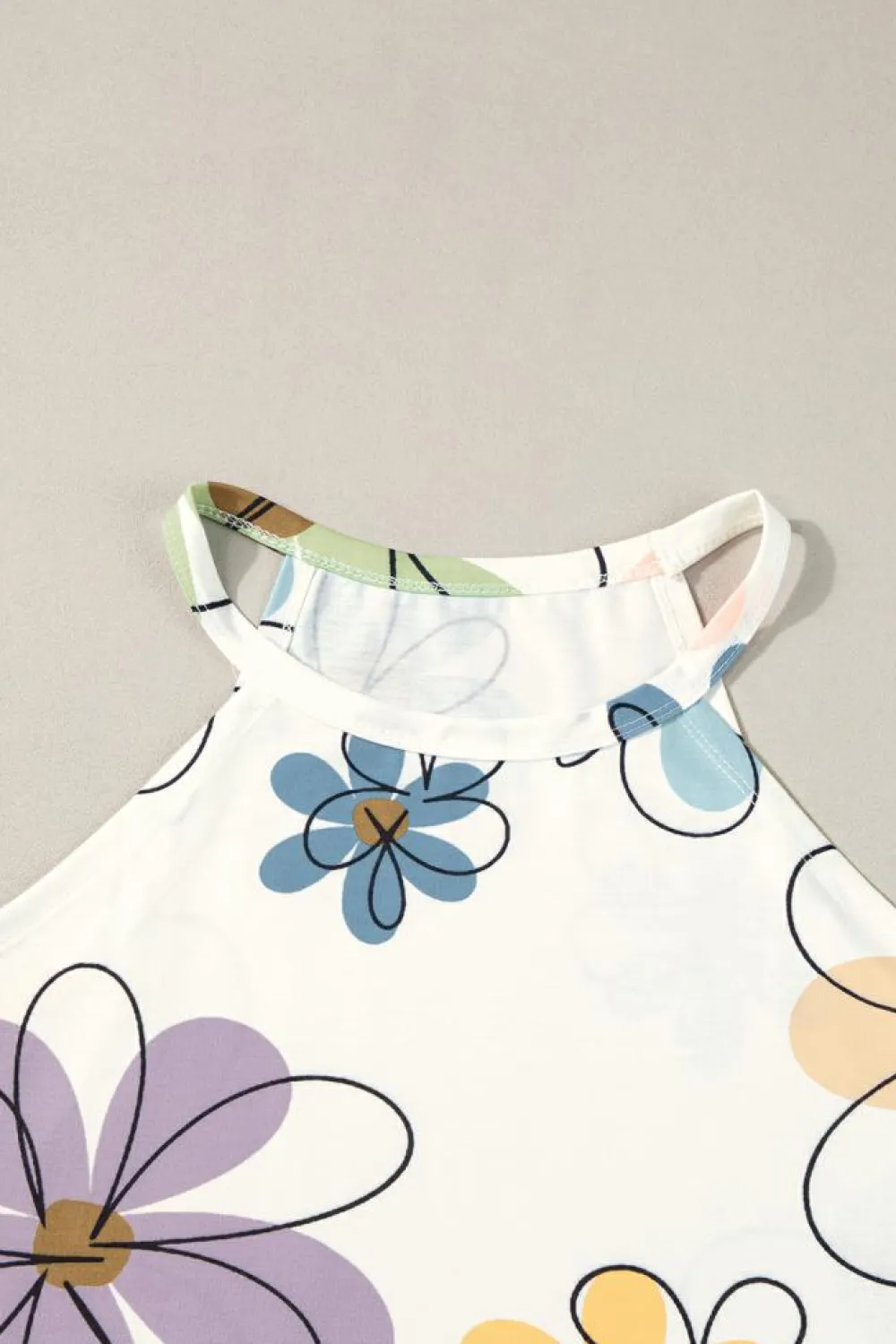 Hot Dear-Lover Sweet Floral Tank Top Beige