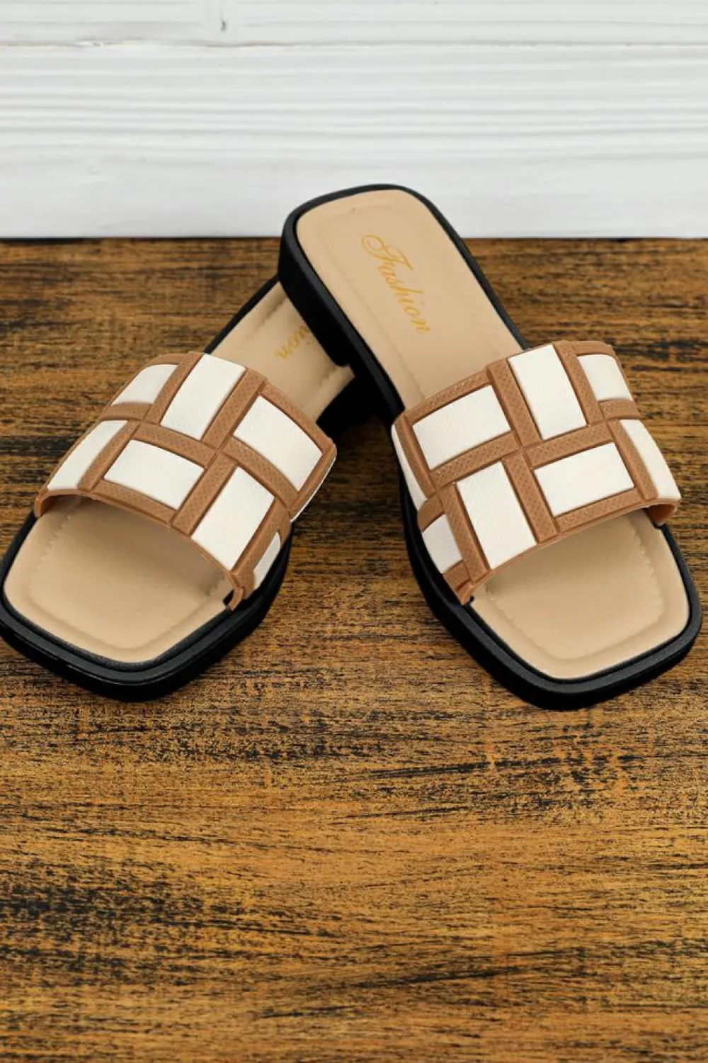 Sale Dear-Lover Two Tone Contrast PU Leather Square Toe Slippers Beige
