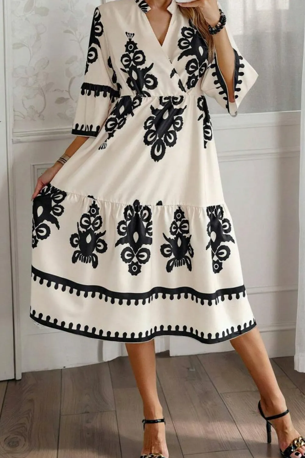 Fashion Dear-Lover Western Geometric Print 3/4 Sleeve Loose Midi Dress Beige
