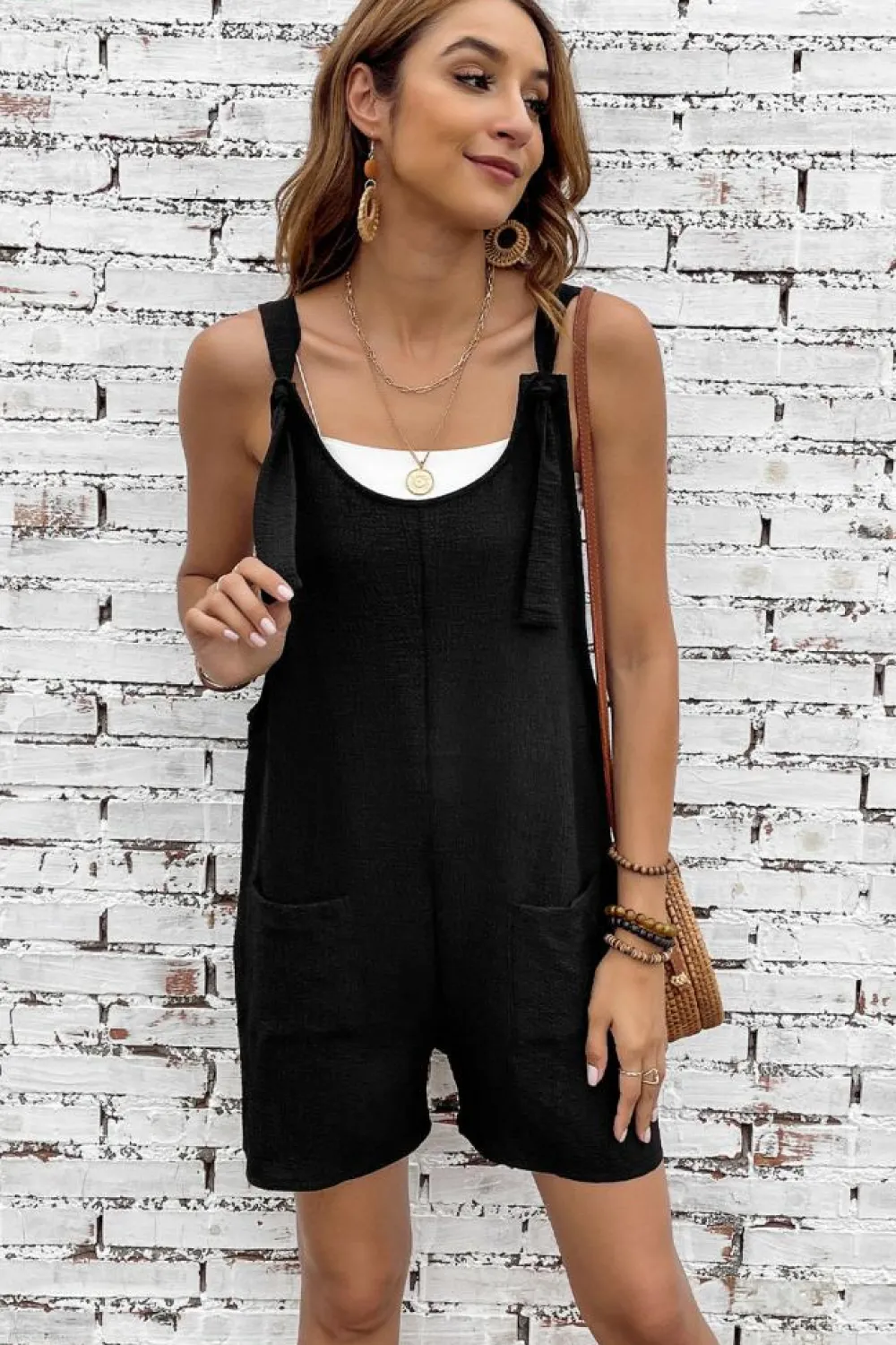 Outlet Dear-Lover Adjustable Straps Pocketed Textured Romper Black