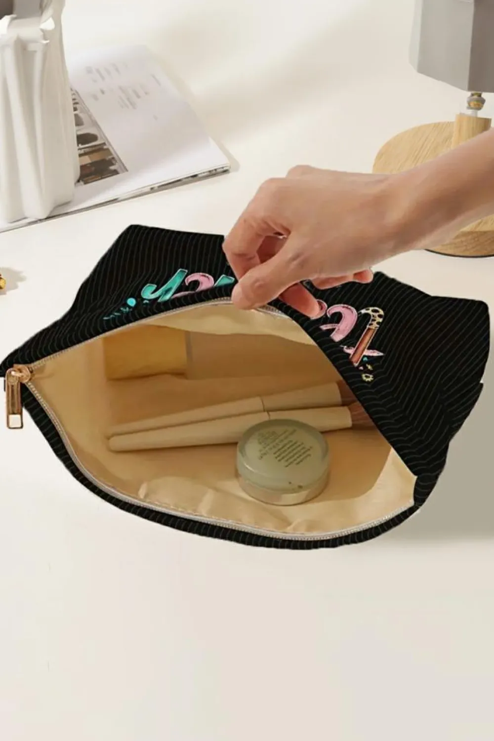 New Dear-Lover Blessed Teacher Flower Pencil Print Corduroy Storage Bag Black