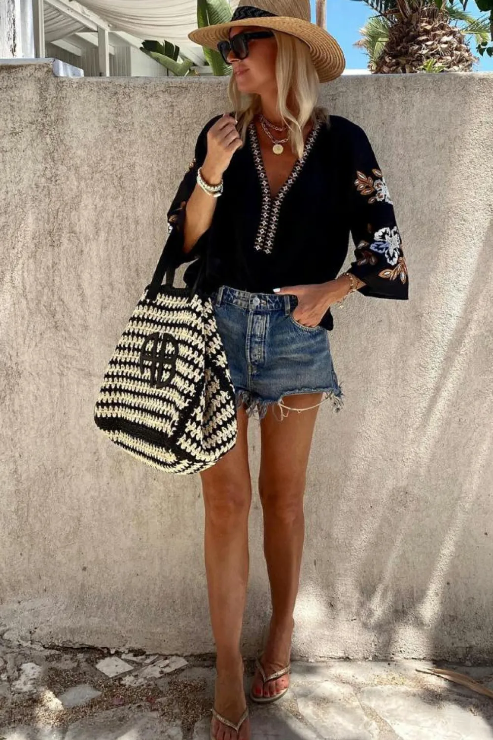 New Dear-Lover Bohemian Floral Embroidered V Neck Blouse Black