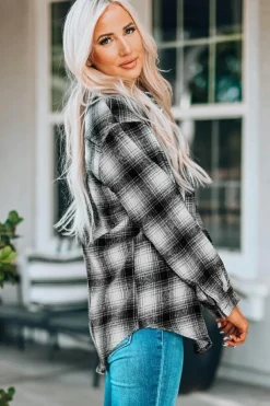 Sale Dear-Lover Buttons Pocketed Plaid Shacket Black