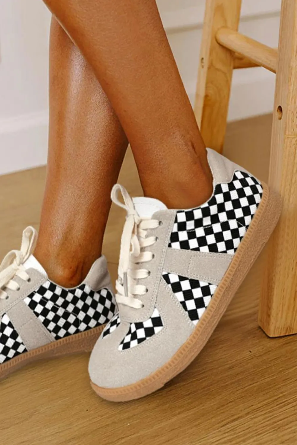 Discount Dear-Lover Checkerboard Patchwork Lace-up Flat Leatherette Shoes Black