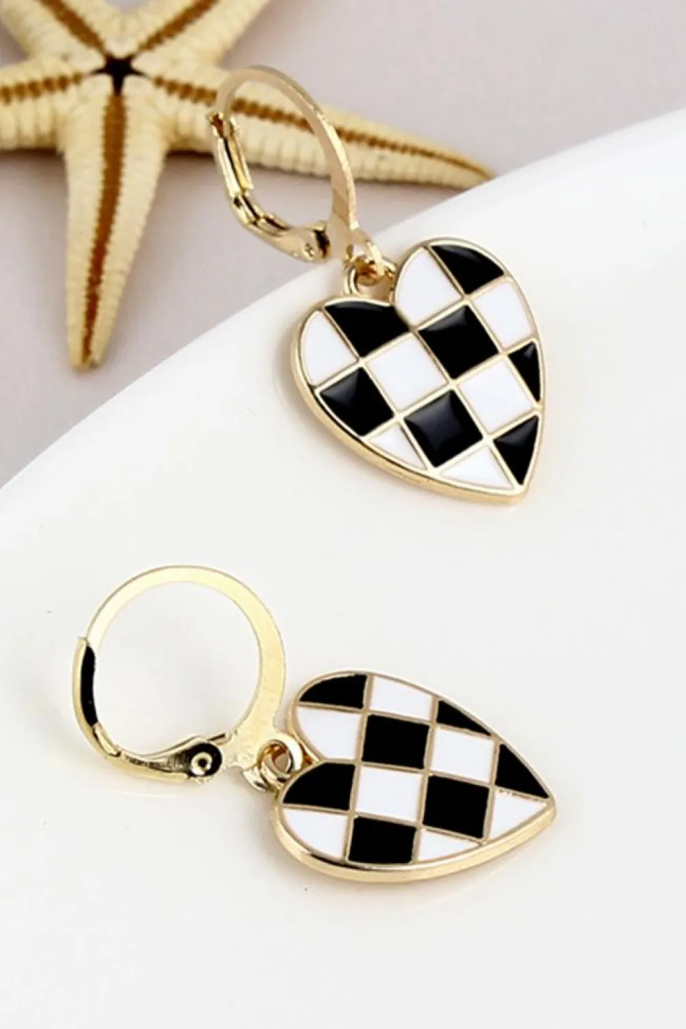 Best Dear-Lover Checkered Heart Shape Hoop Dangle Earrings Black
