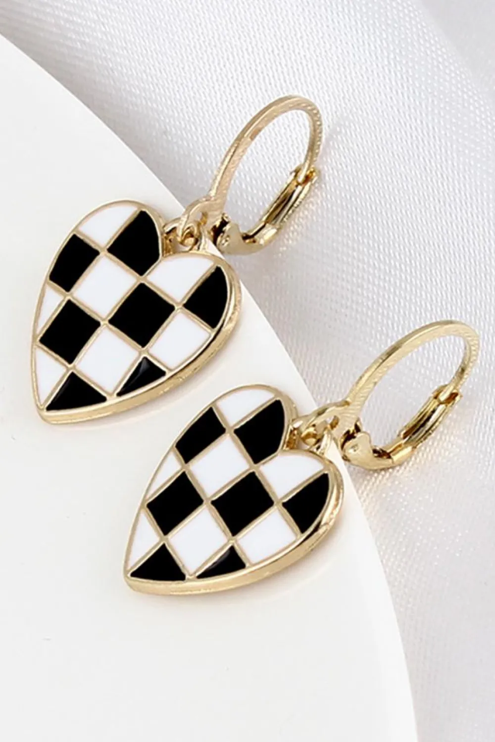 Best Dear-Lover Checkered Heart Shape Hoop Dangle Earrings Black