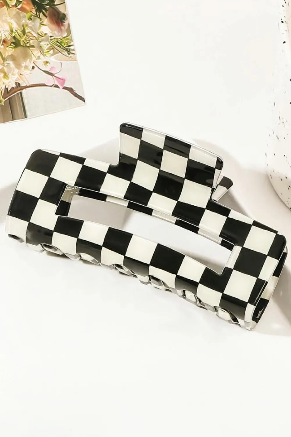 New Dear-Lover Checkered Print Hollow Out Hair Clip Black