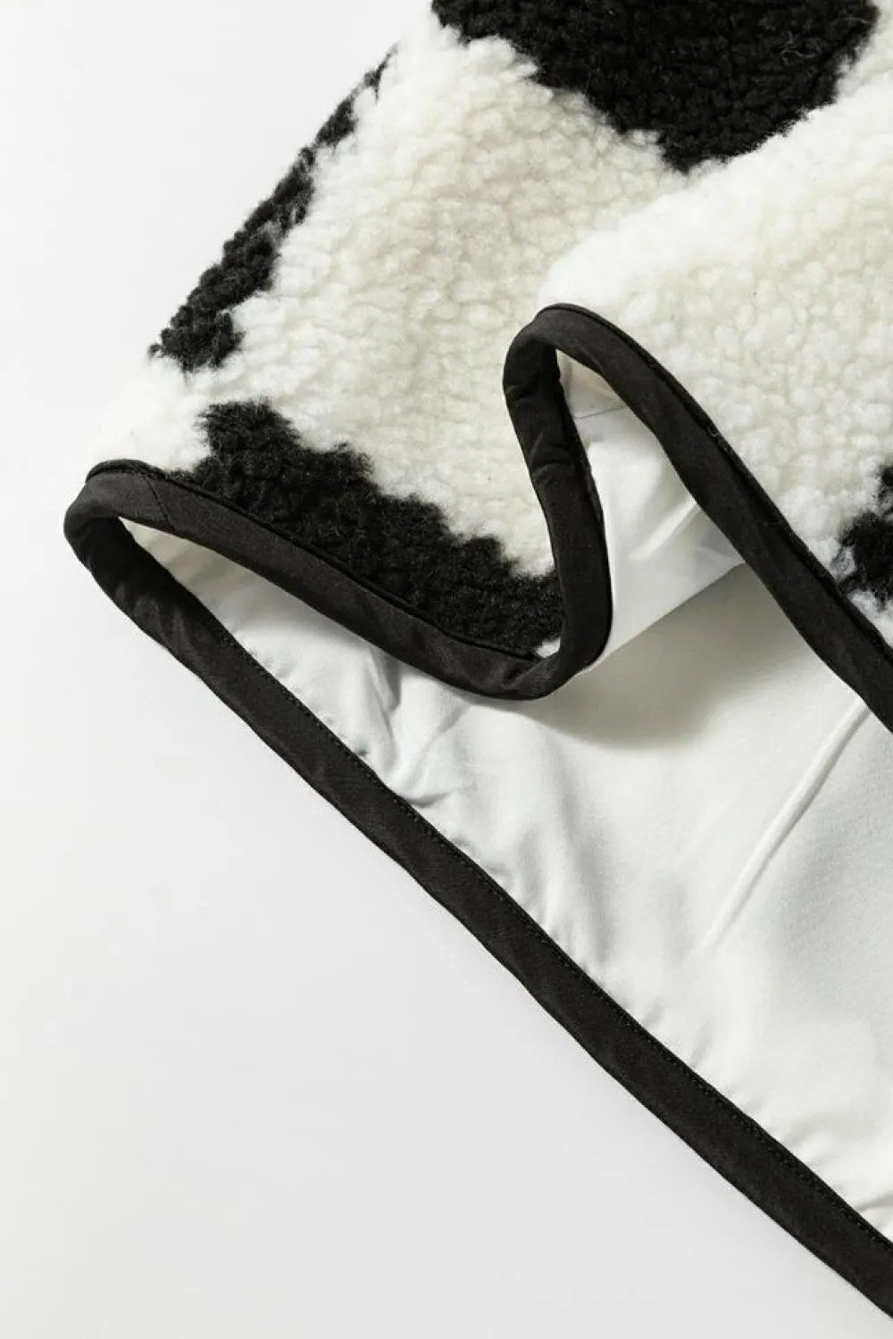 Sale Dear-Lover Checkered Sherpa Collared Jacket Vest Black