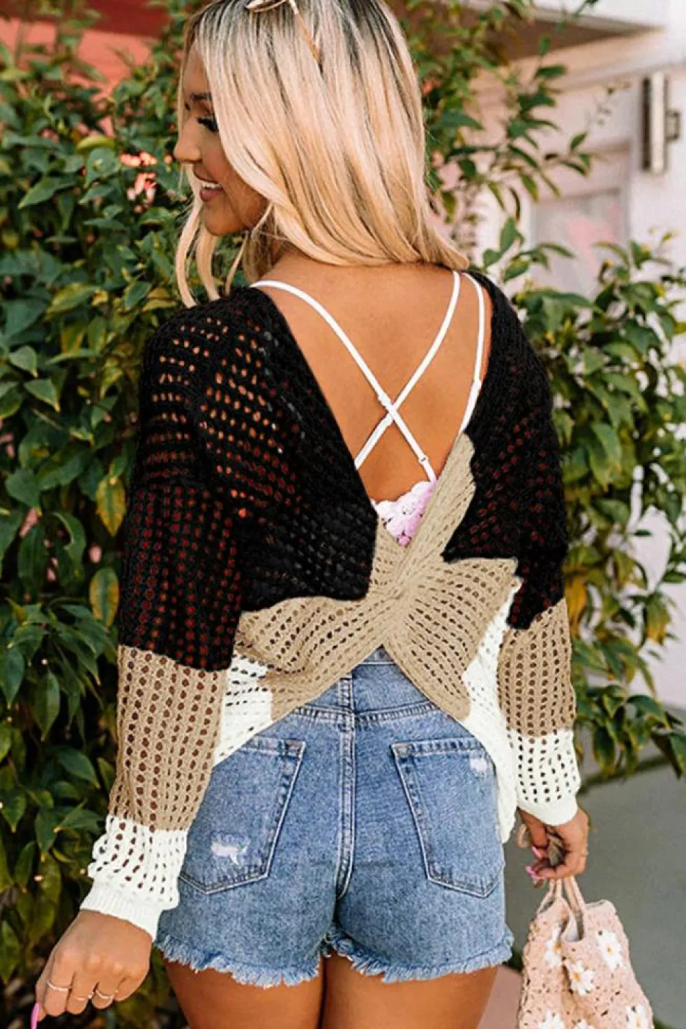Hot Dear-Lover Color Block Eyelet Long Sleeve Twisted Back Knit Top Black