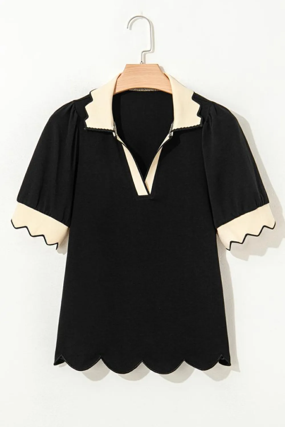 Discount Dear-Lover Color Contrast Collared V Neck Puff Sleeve Blouse Black