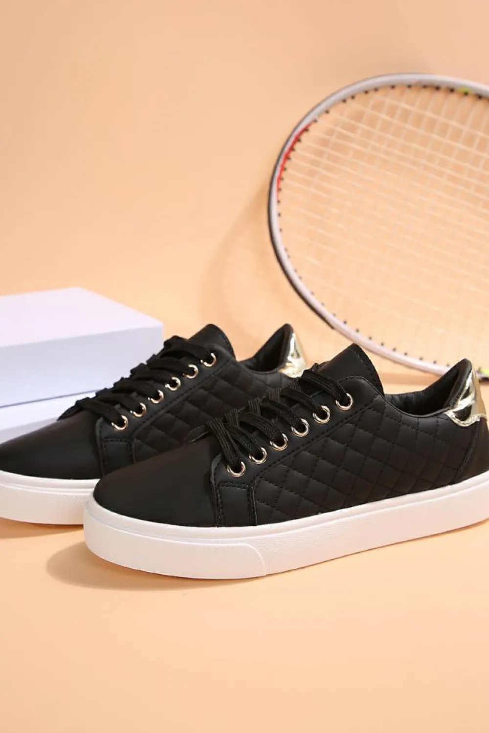 Sale Dear-Lover Color Contrast Quilted Lace-up Sneakers Black