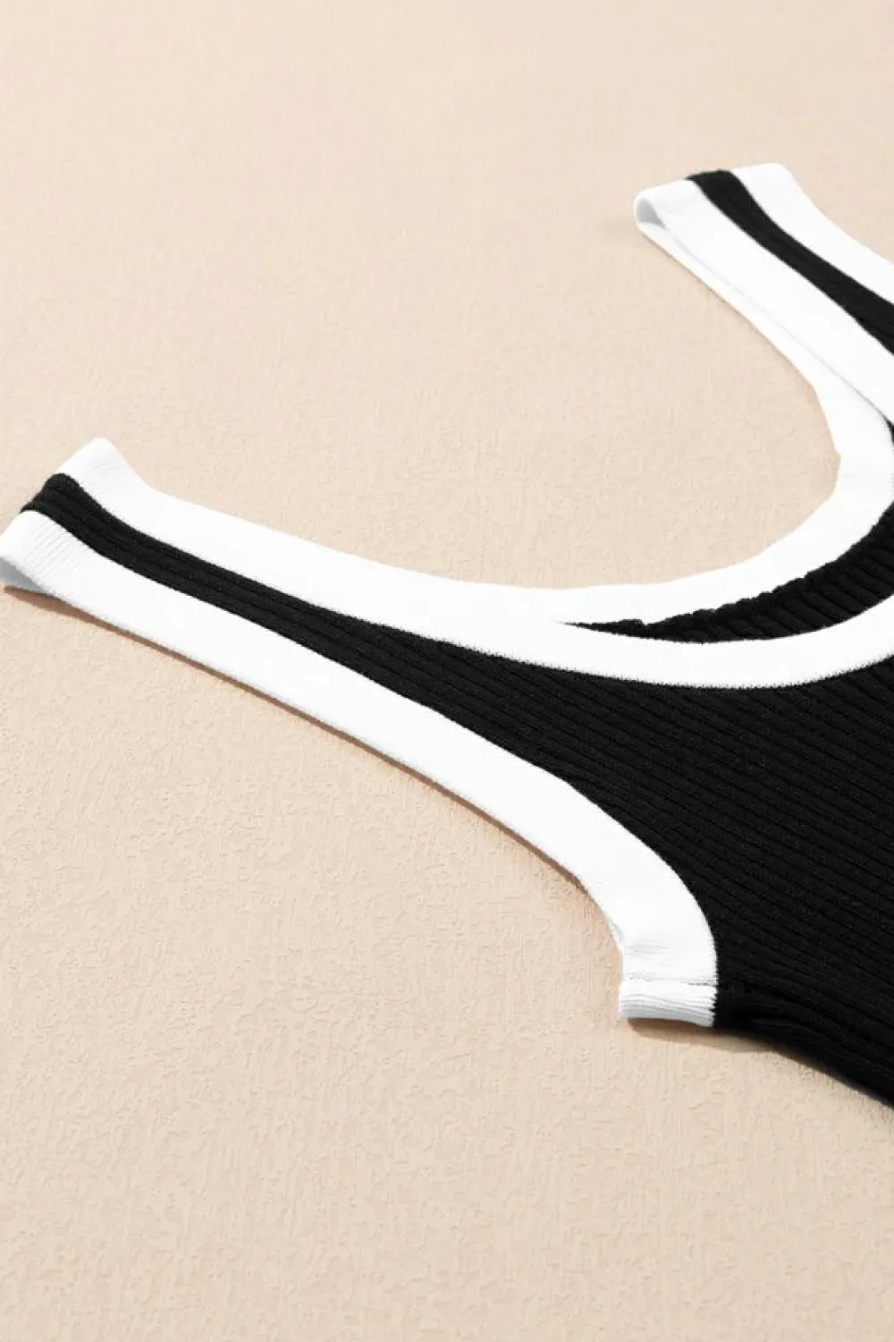 Clearance Dear-Lover Colorblock Edge Ribbed Knit U Neck Tank Top Black