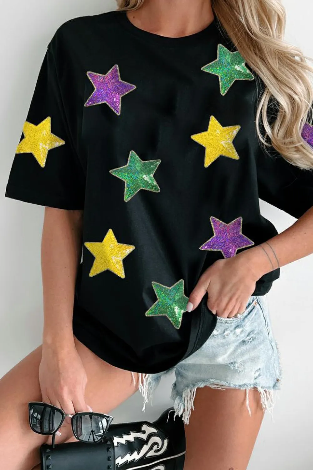 Discount Dear-Lover Colorful Sequin Stars Patched Relaxed T Shirt Black
