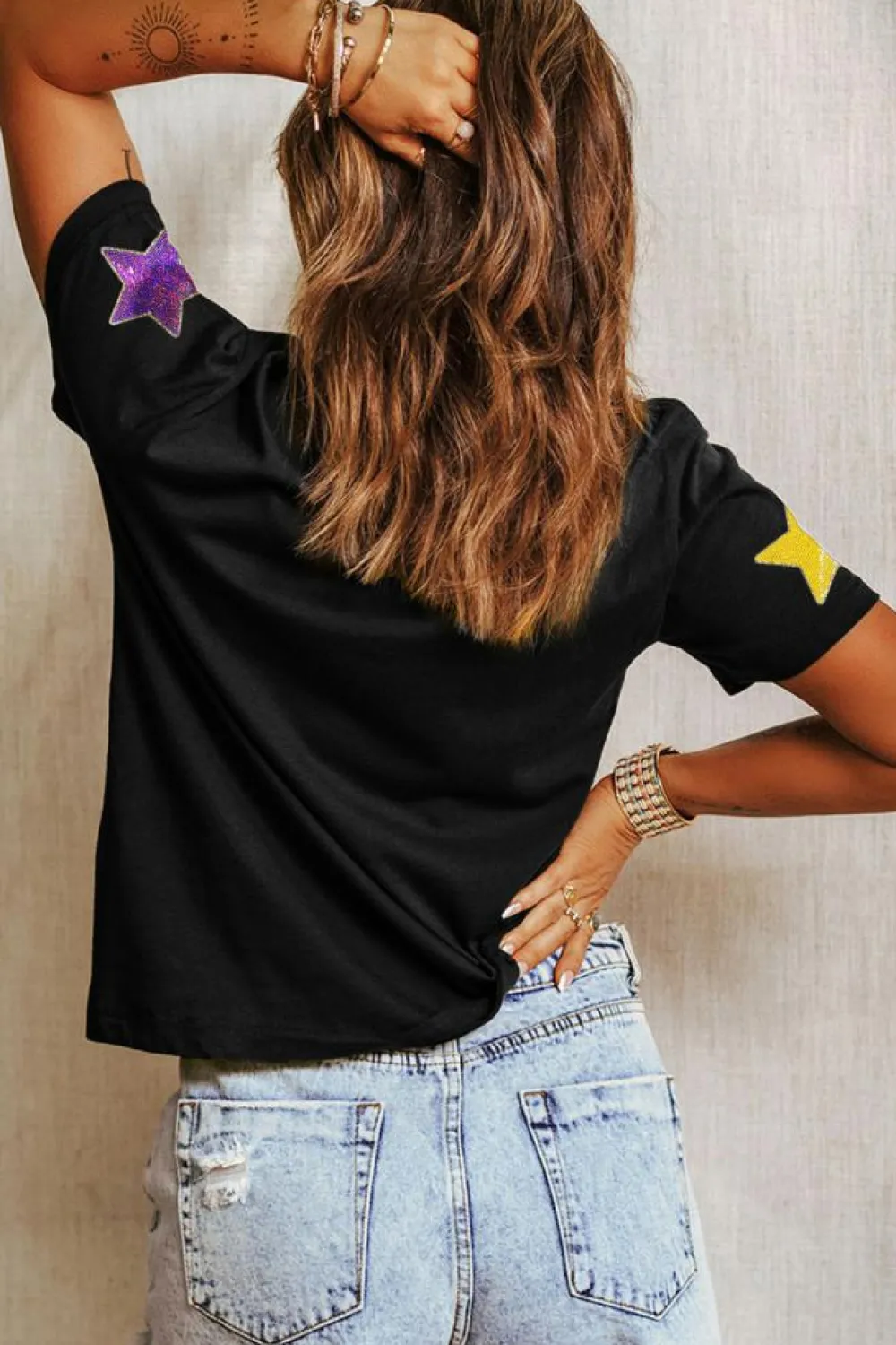 Discount Dear-Lover Colorful Sequin Stars Patched Relaxed T Shirt Black
