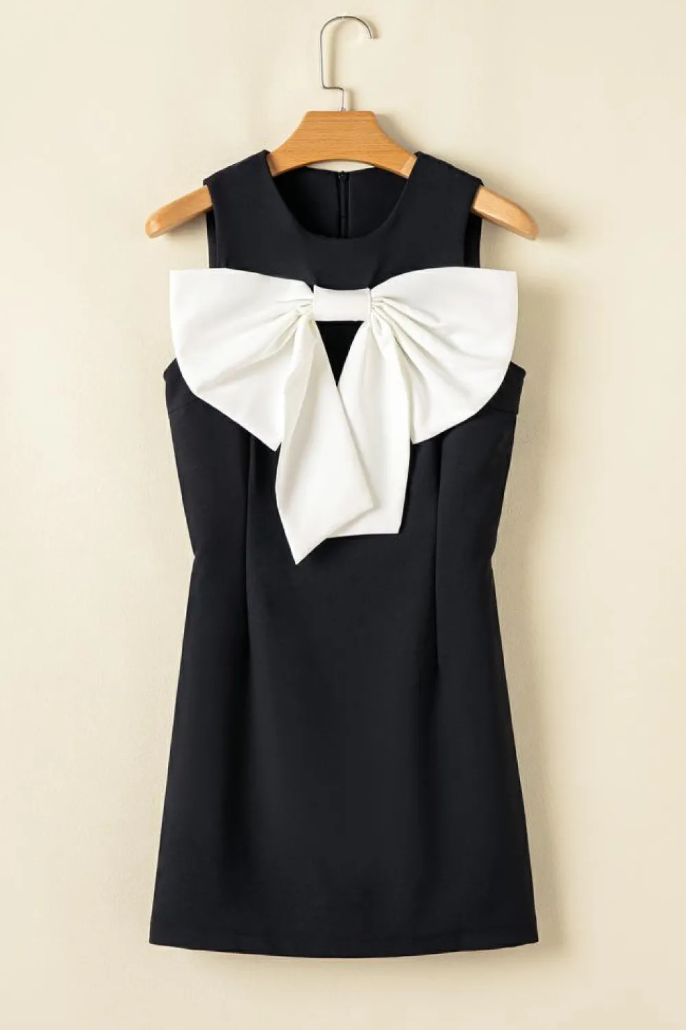 New Dear-Lover Black Contrast Bowknot Applique Crew Neck Sleeveless Mini Dress Color black