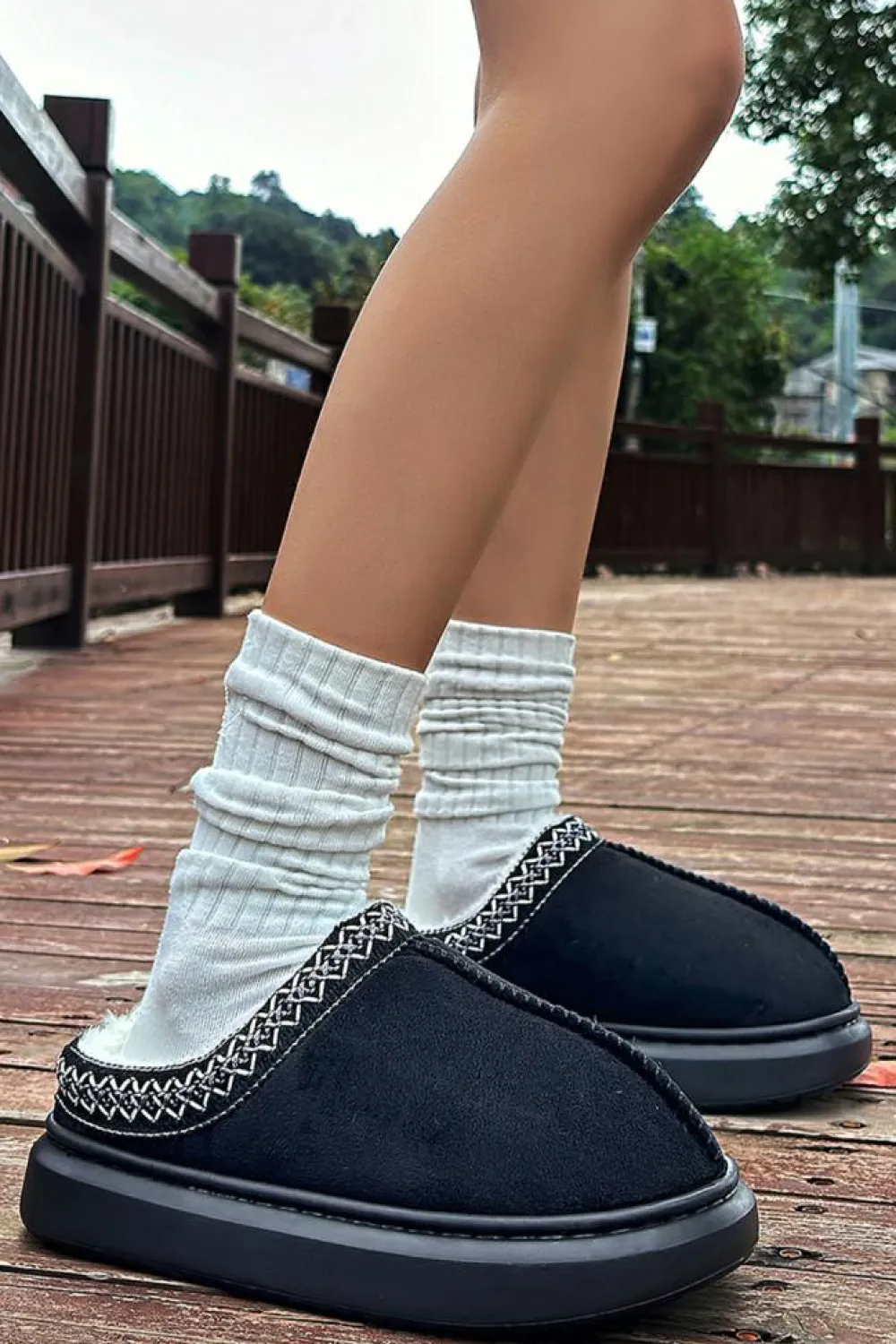 Outlet Dear-Lover Contrast Edge Suede Plush Lined Thick Sole Winter Slippers Black