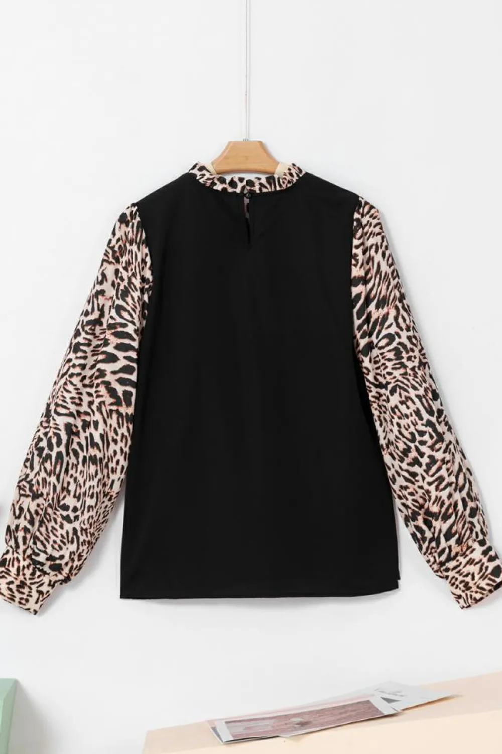 New Dear-Lover Contrast Leopard Print Lantern Sleeve Blouse Black