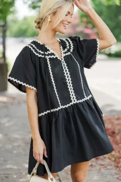 Discount Dear-Lover Contrast Ricrac Trim Short Sleeve V Neck Loose Mini Dress Black