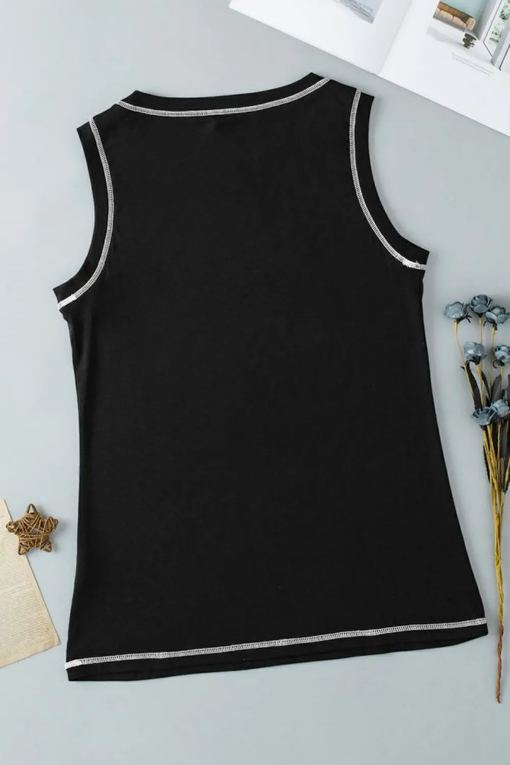 Discount Dear-Lover Contrast Stitch Round Neck Sleeveless Top Black