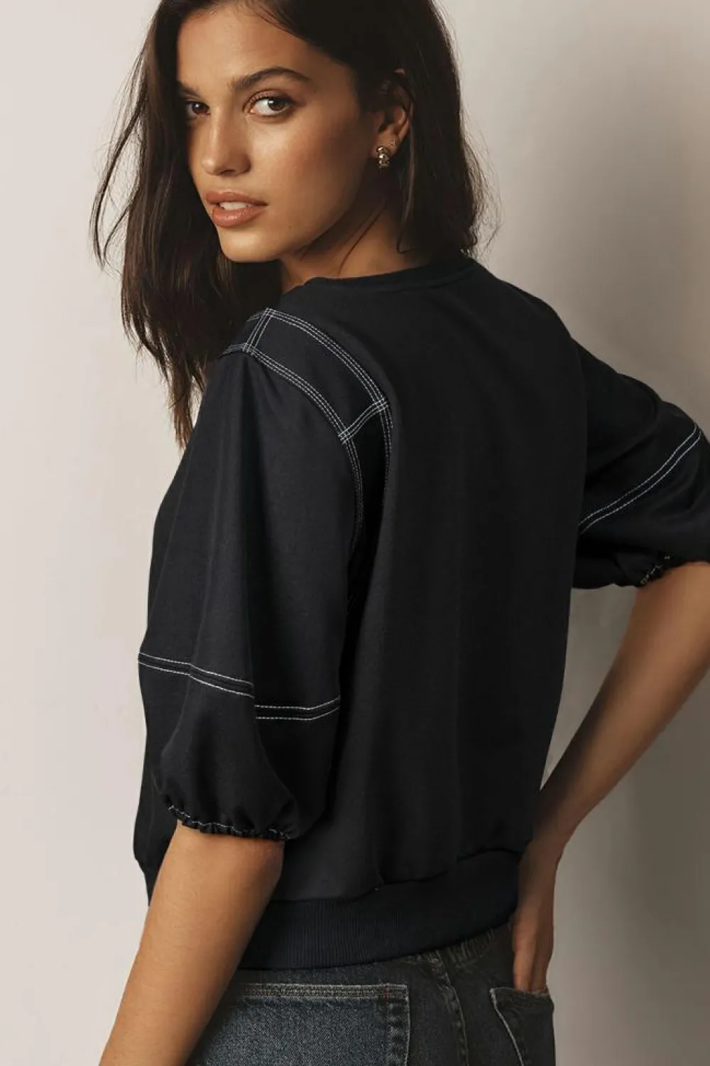 Hot Dear-Lover Contrast Stitches Detail Puffy Half Sleeve Blouse Black