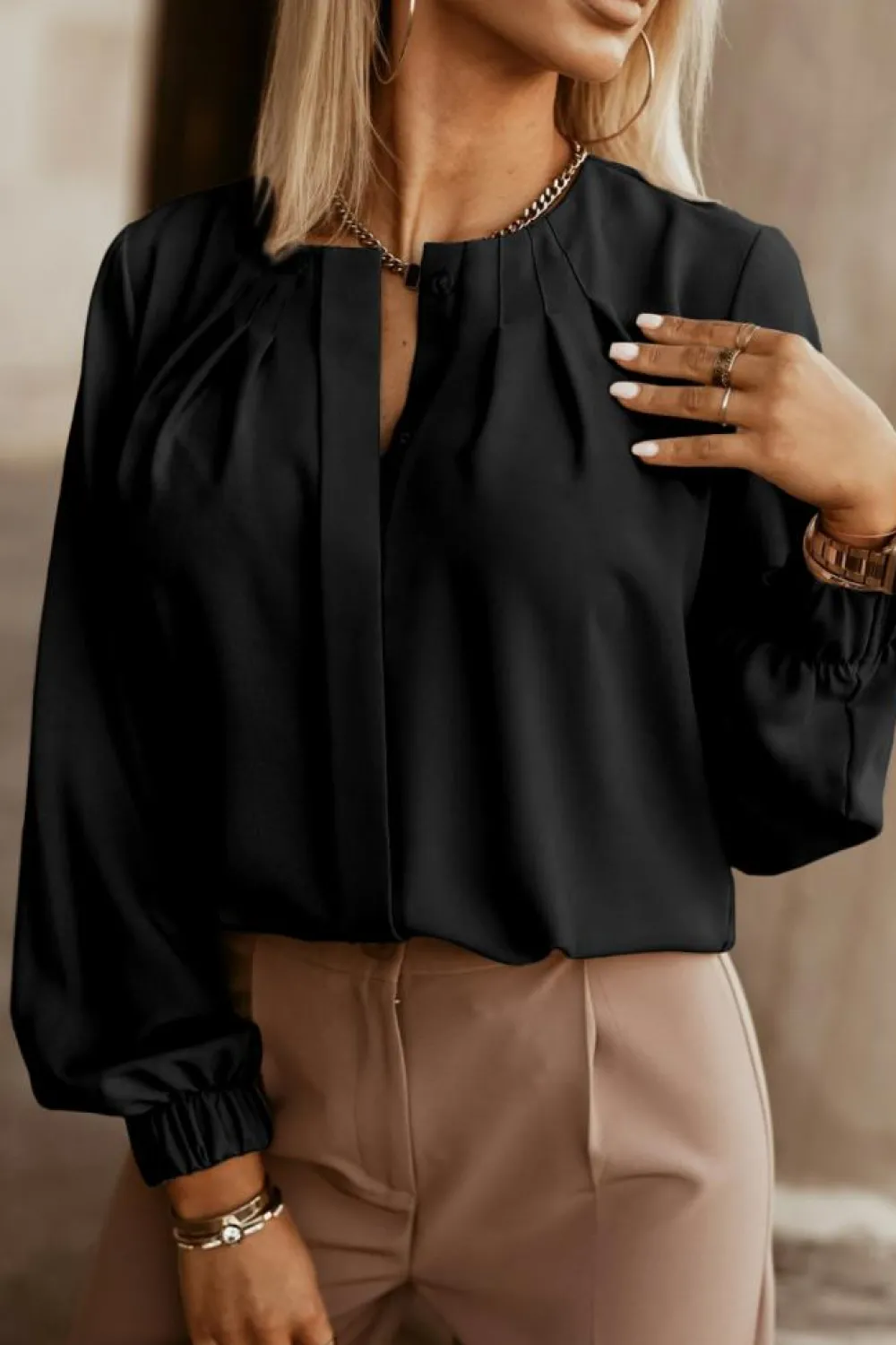 Best Dear-Lover Crew Neck Gathered Stretch Cuff Shirt Black