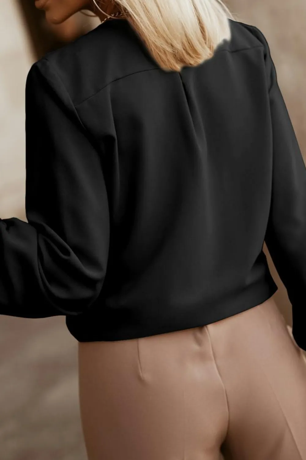 Best Dear-Lover Crew Neck Gathered Stretch Cuff Shirt Black