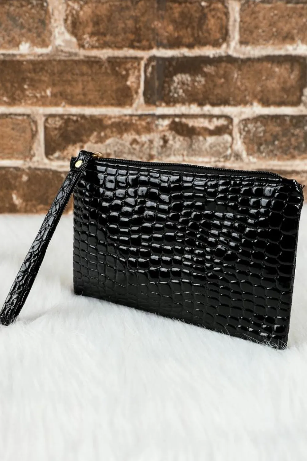 New Dear-Lover Crocodile Pattern Zipper Wristlet Wallet Black