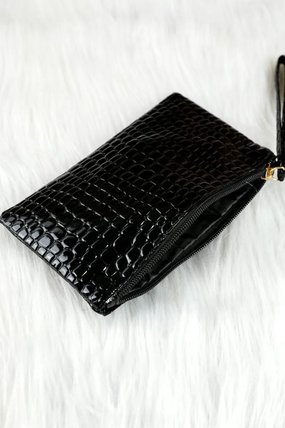 New Dear-Lover Crocodile Pattern Zipper Wristlet Wallet Black