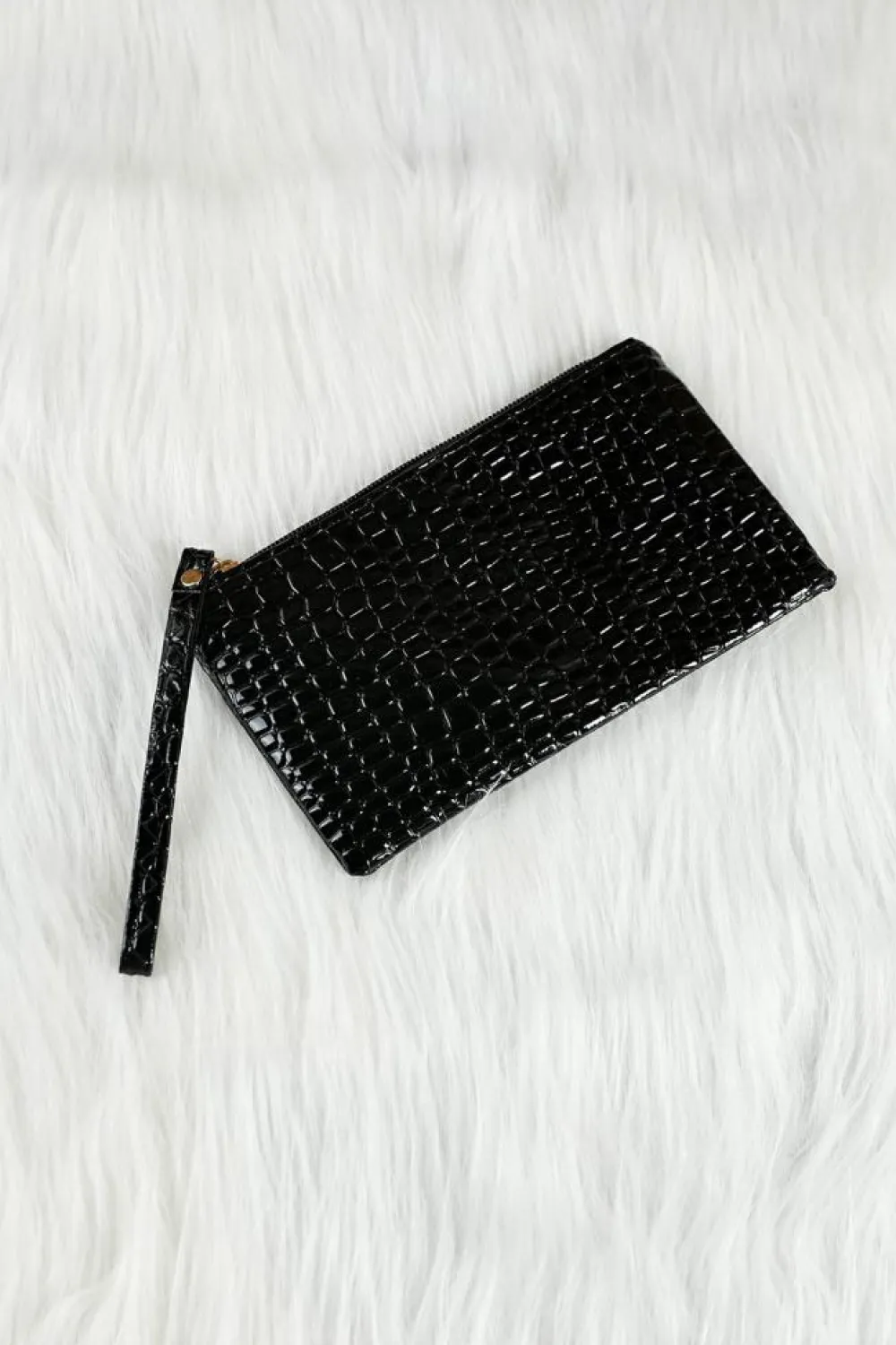 New Dear-Lover Crocodile Pattern Zipper Wristlet Wallet Black