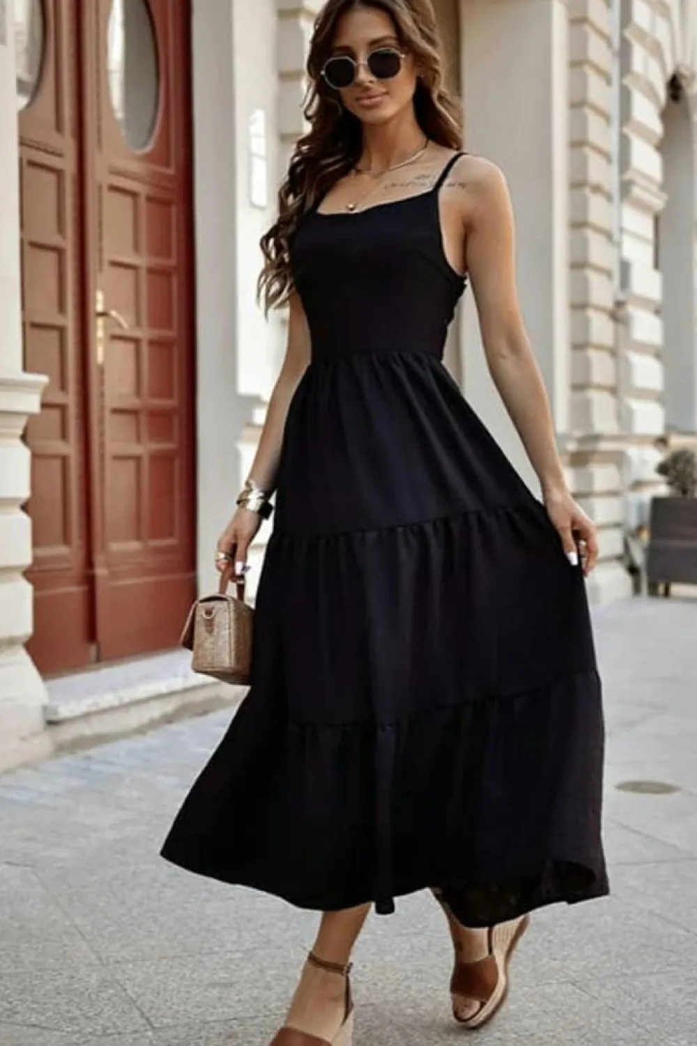 Hot Dear-Lover Crossover Backless Bodice Tiered Maxi Dress Black