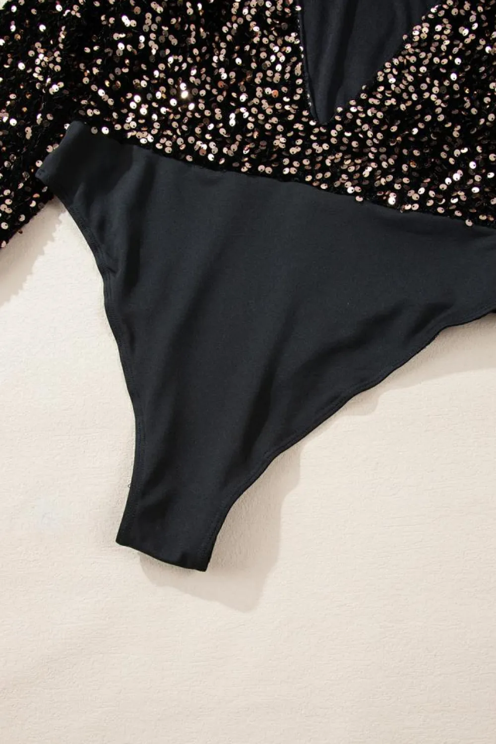 Fashion Dear-Lover Deep V Back Sequin Puff Sleeve Bodysuit Black
