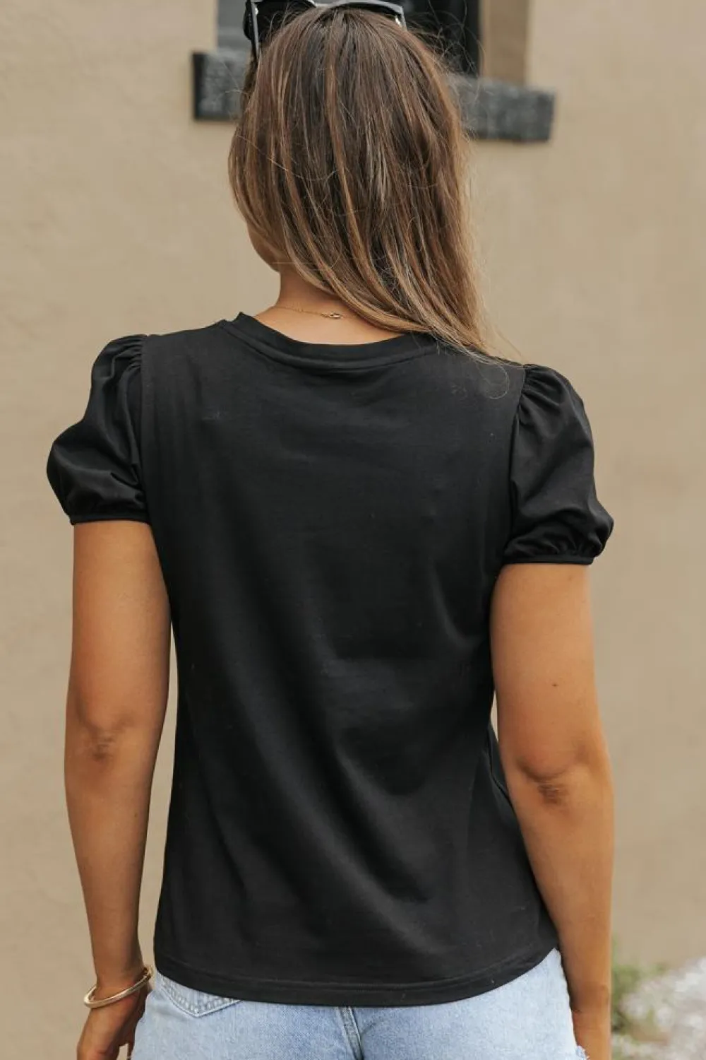 Best Dear-Lover Embroidered Flower Short Puff Sleeve Tee Black