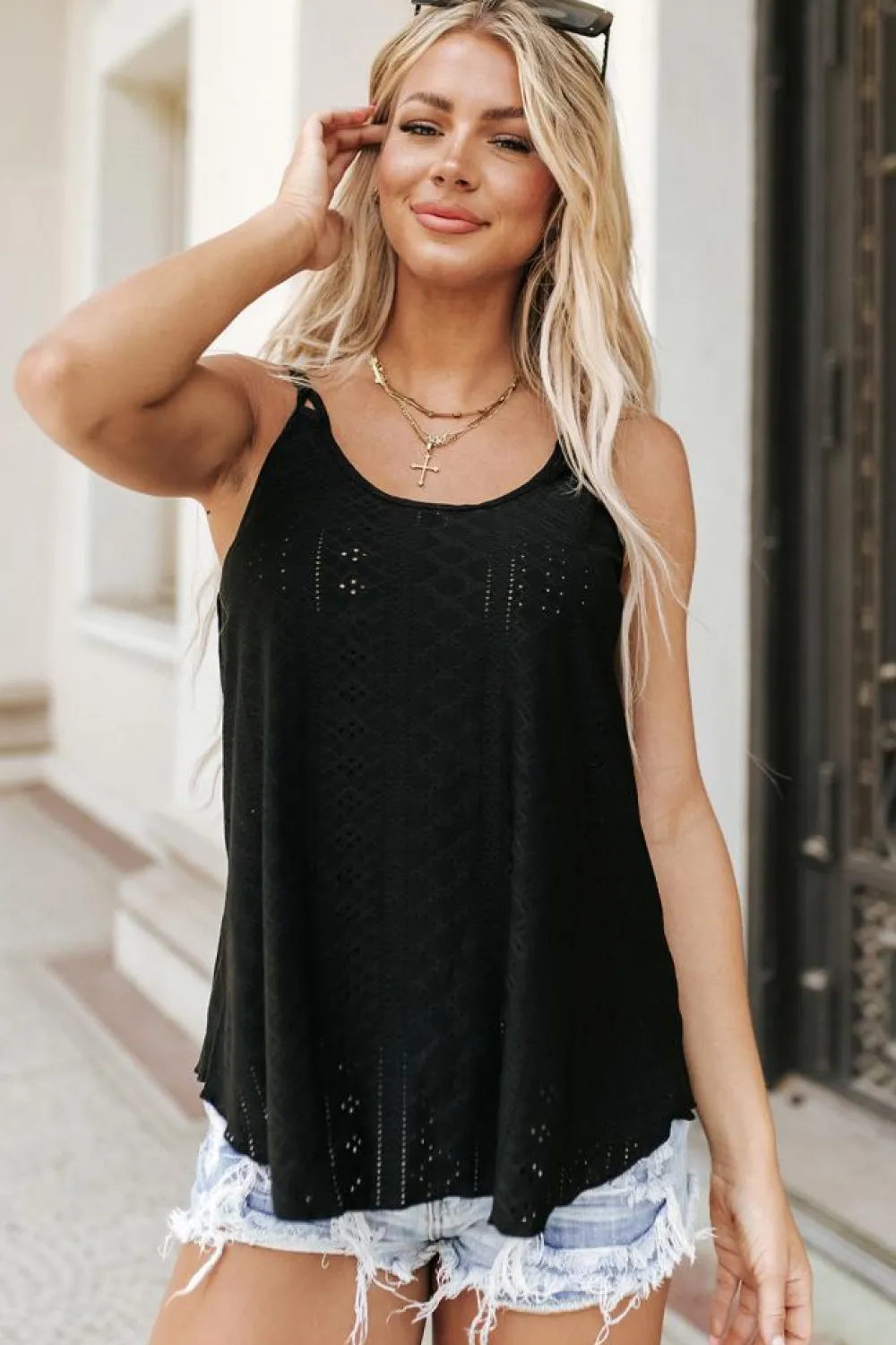 Outlet Dear-Lover Eyelet Strappy Scoop-Neck Tank Top Black