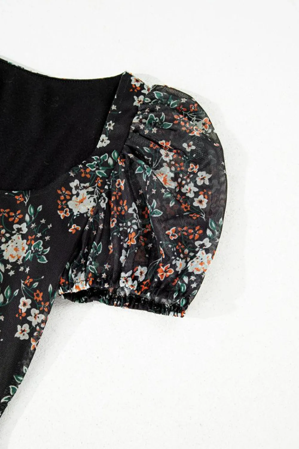 Fashion Dear-Lover Floral Print U Neck Short Puff Sleeve Bodysuit Black