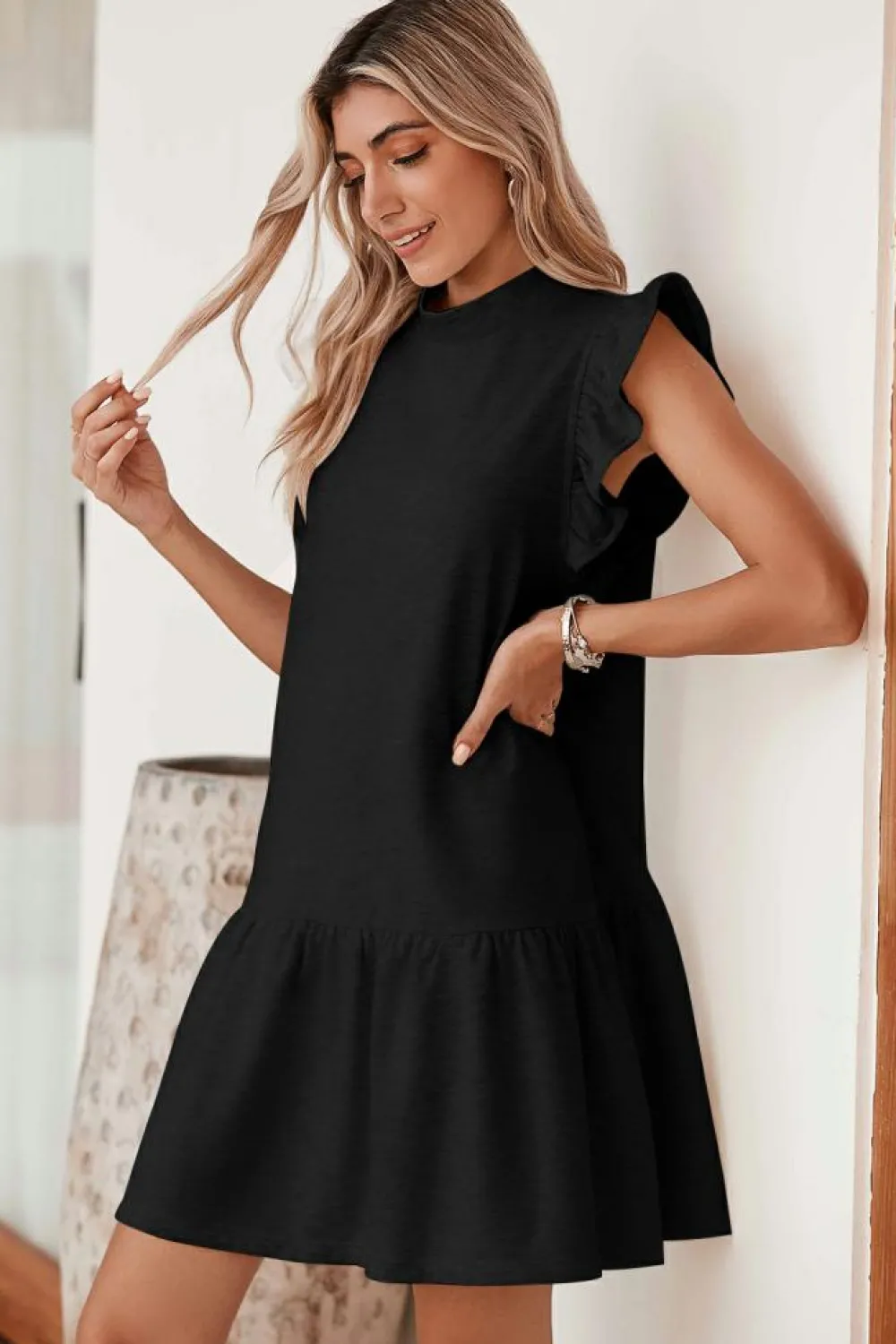 Outlet Dear-Lover Flutter Sleeve Crew Neck Shift Dress Black