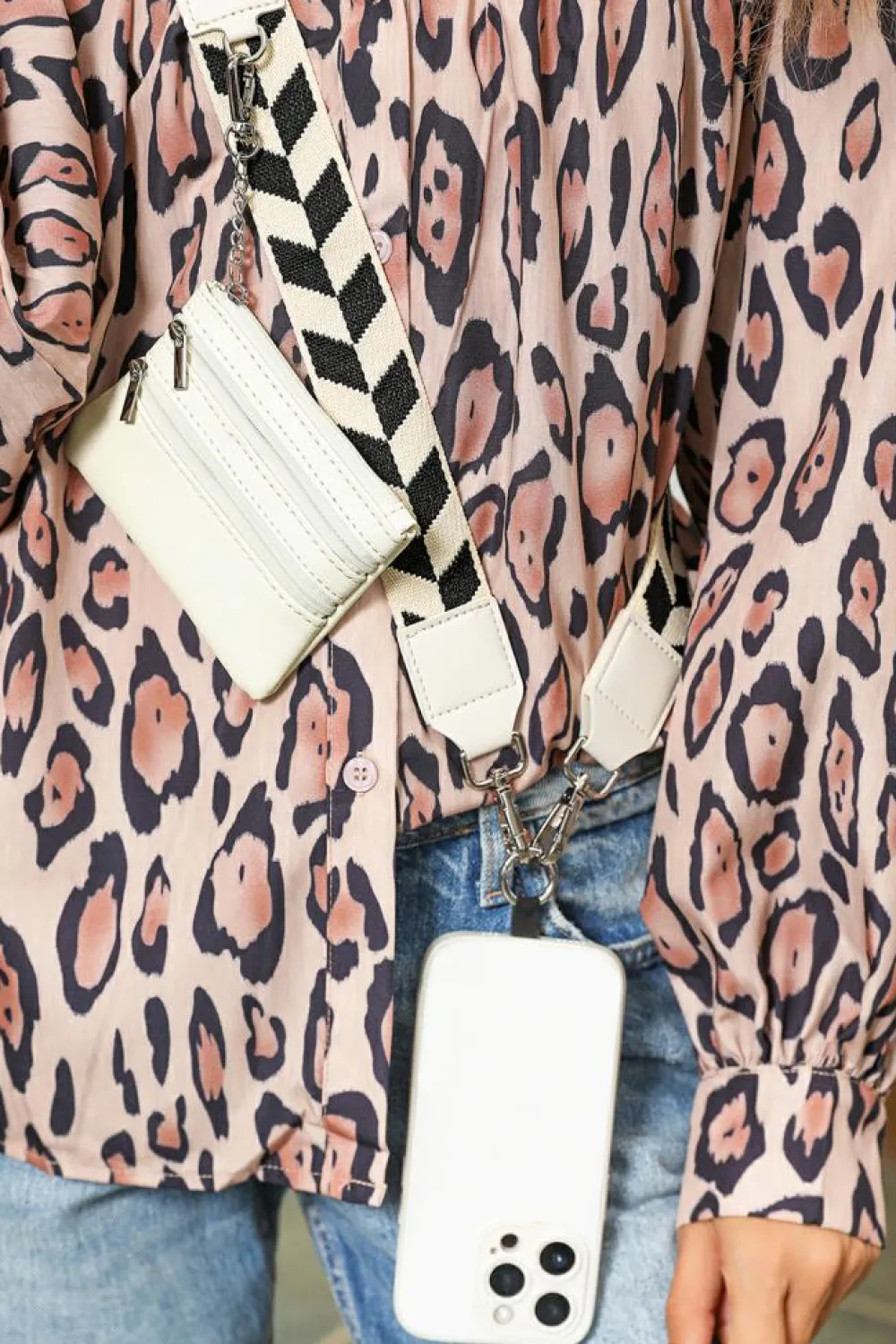 Clearance Dear-Lover Geometric Printed Phone Strap And Detachable Zipped Pouch Black