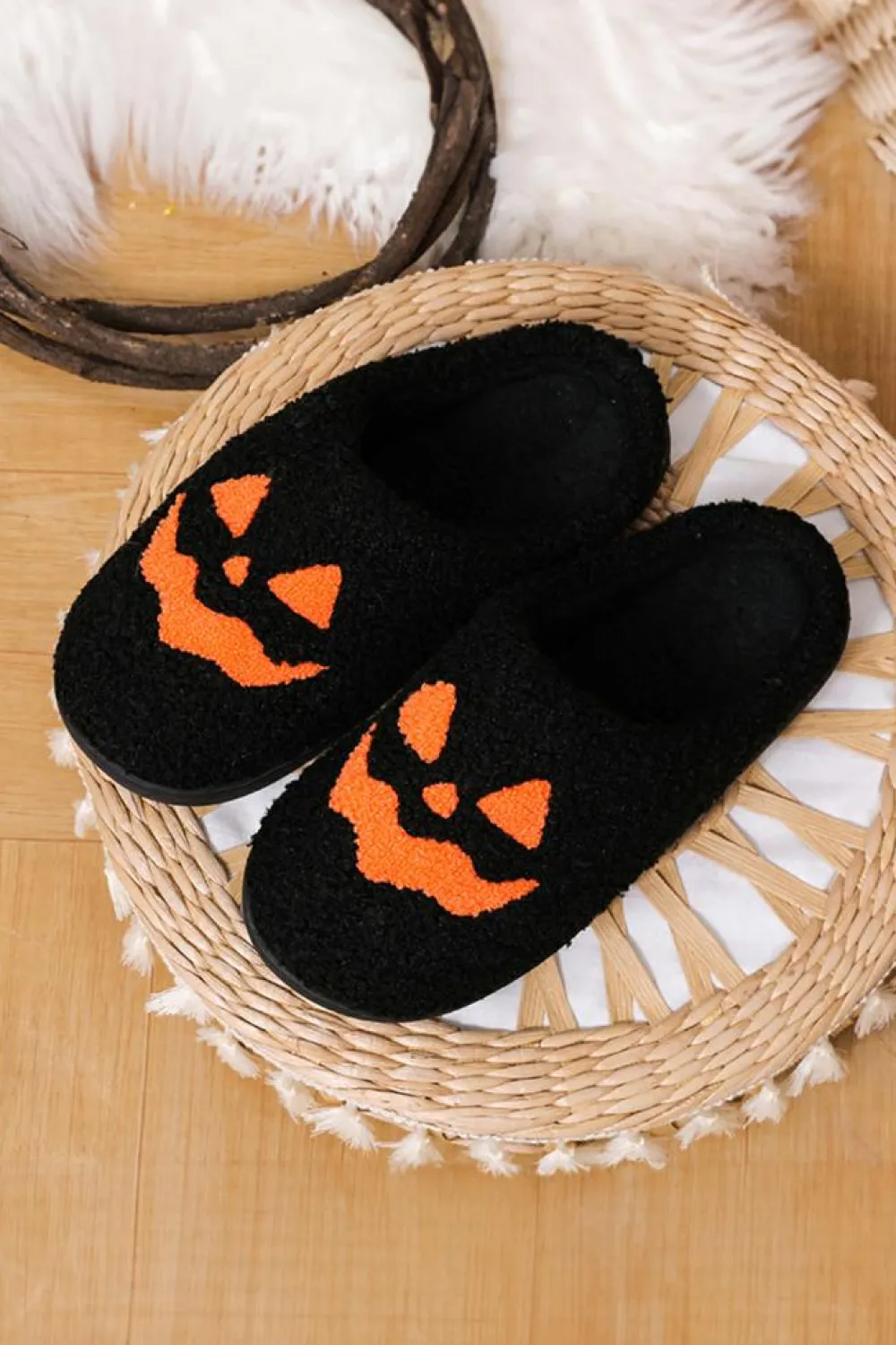 Sale Dear-Lover Halloween Pumpkin Face Graphic Plush Slippers Black
