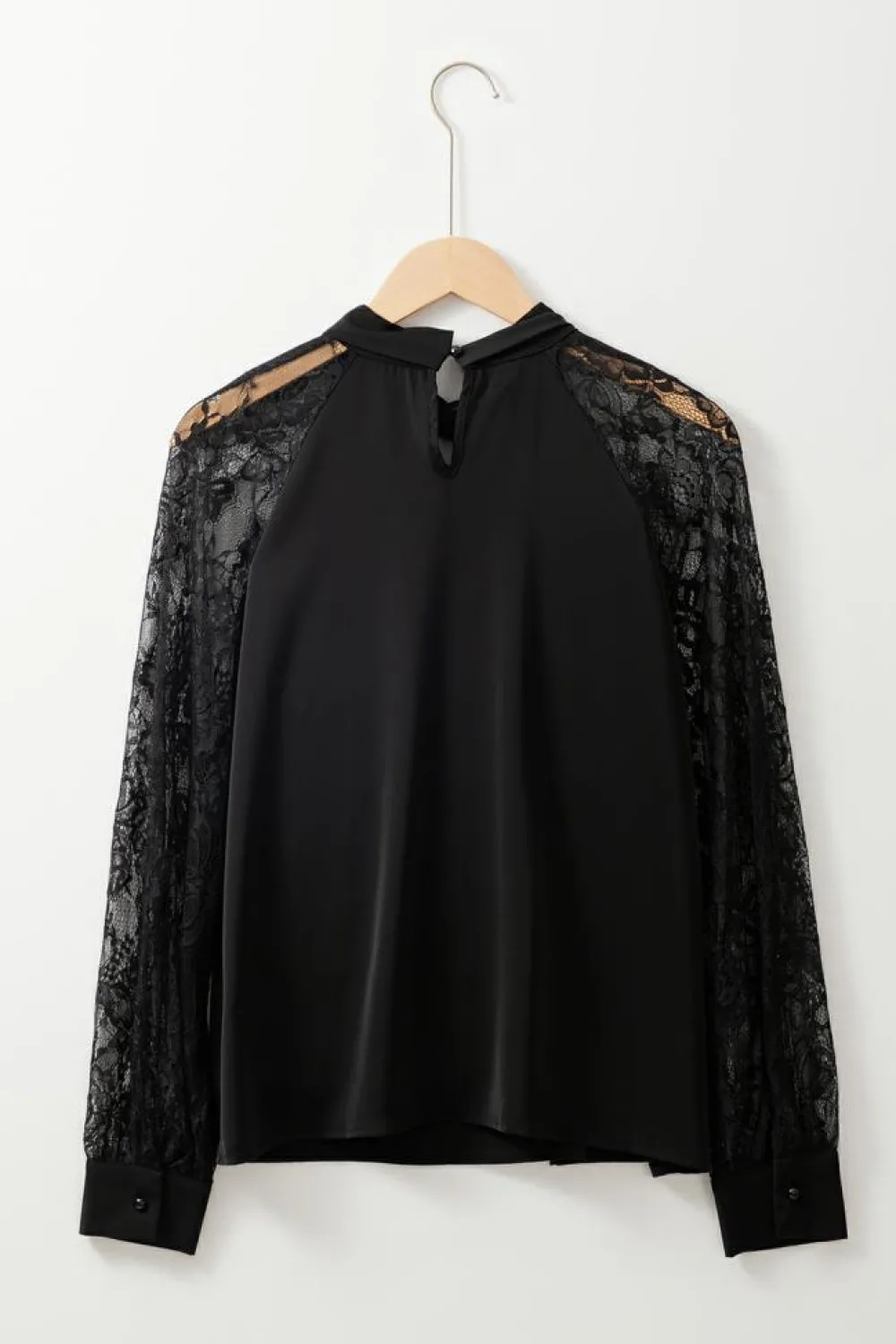 Discount Dear-Lover Keyhole Neckline Floral Lace Raglan Sleeve Blouse Black